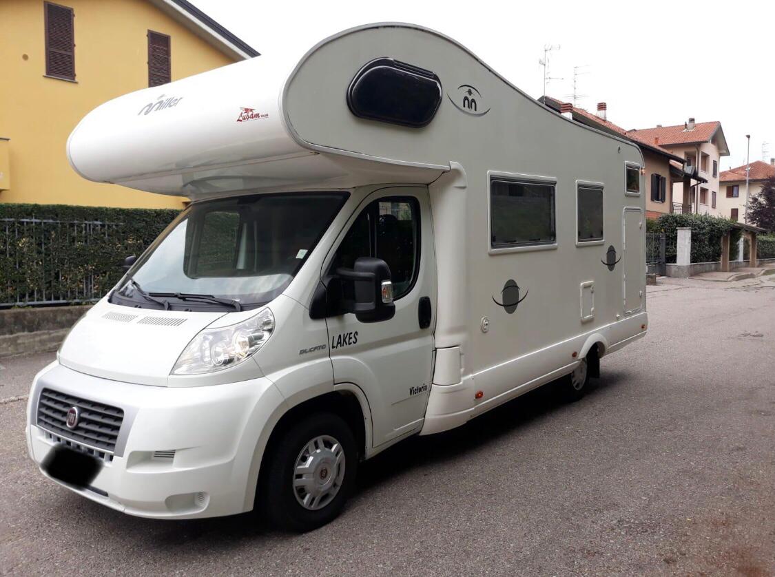 Fiat ducato 2.3 multijet de 130CV Ac Rodando Autocaravanas A Coruña Fiat ducato 2.3 multijet de 130CV Ac Rodando Autocaravanas A Coruña