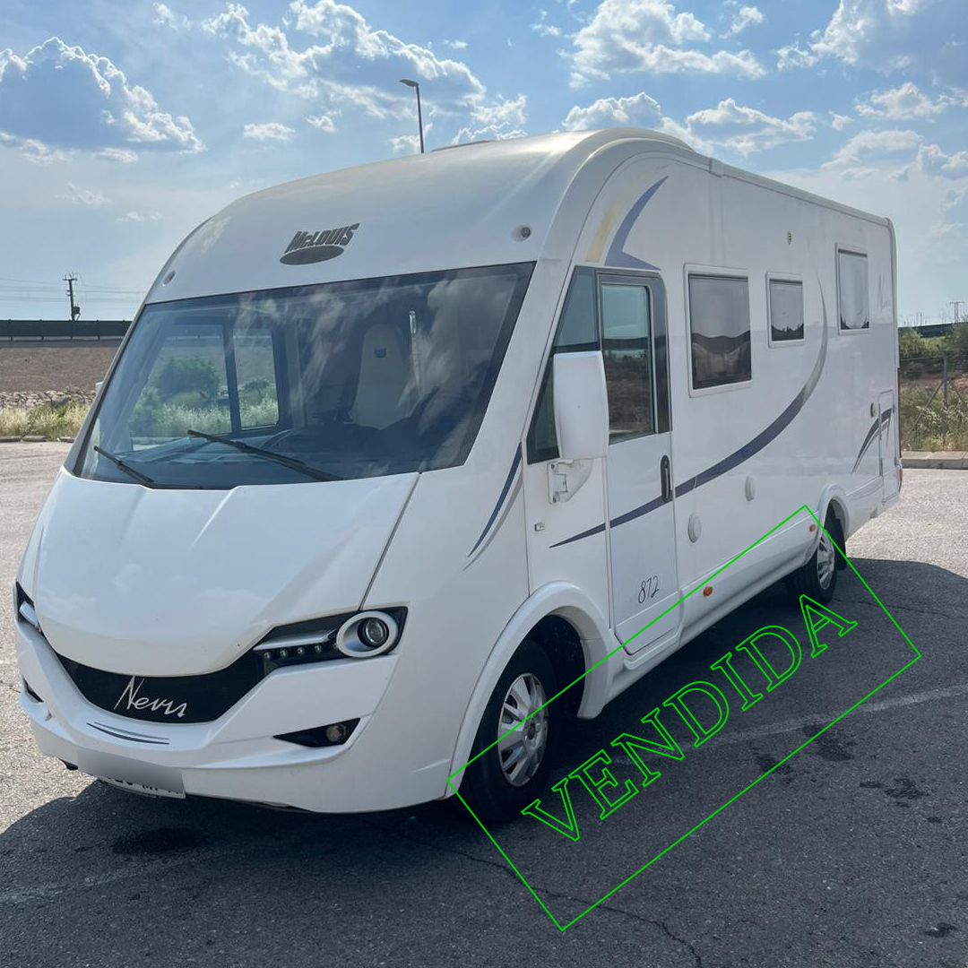 MCLOUIS NEVIS 872 (VENDIDA)