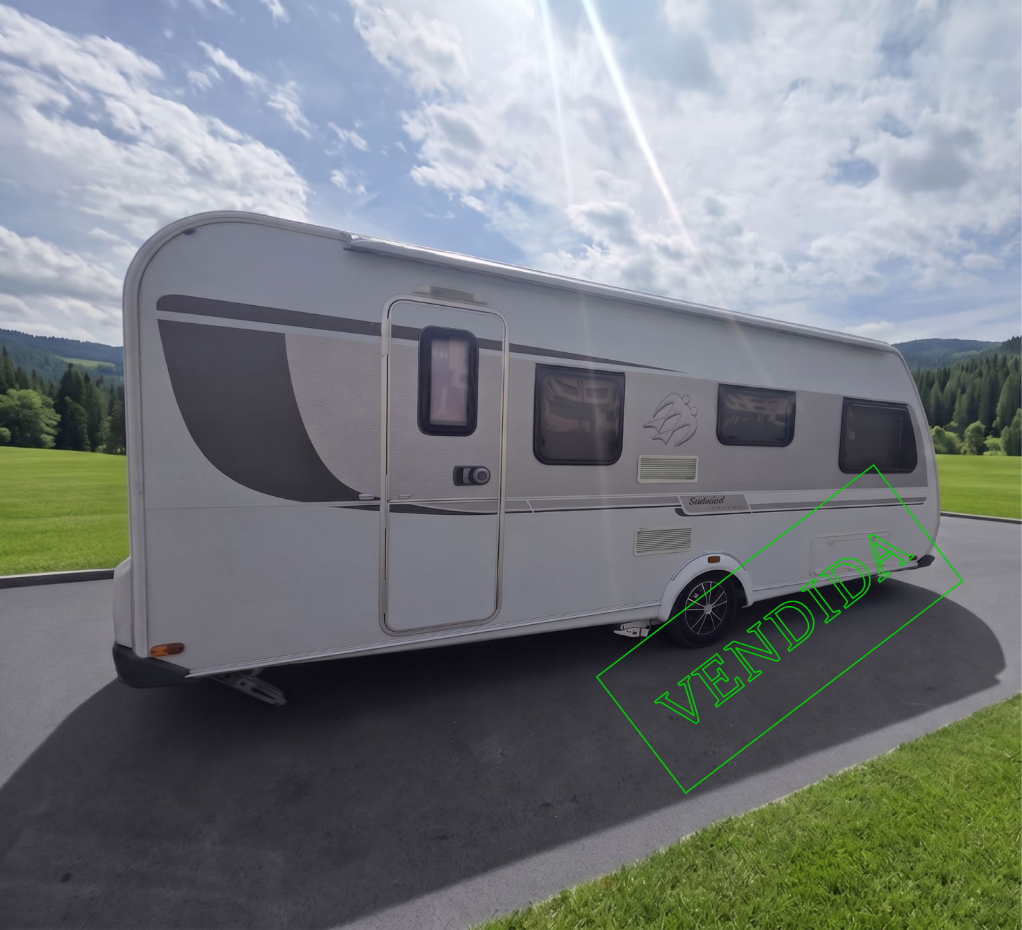CARAVANA KNAUS SUDWING 580 EXCLUSIVE (VENDIDA)